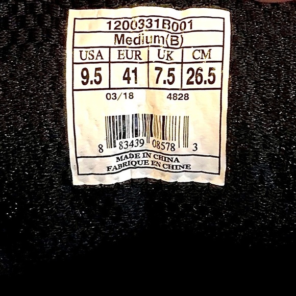 *NEW* NWB* BROOKS ADDICTION WALKER VELCRO V-STRAP, 9.5B /MED WIDTH, BLACK - Picture 6 of 11